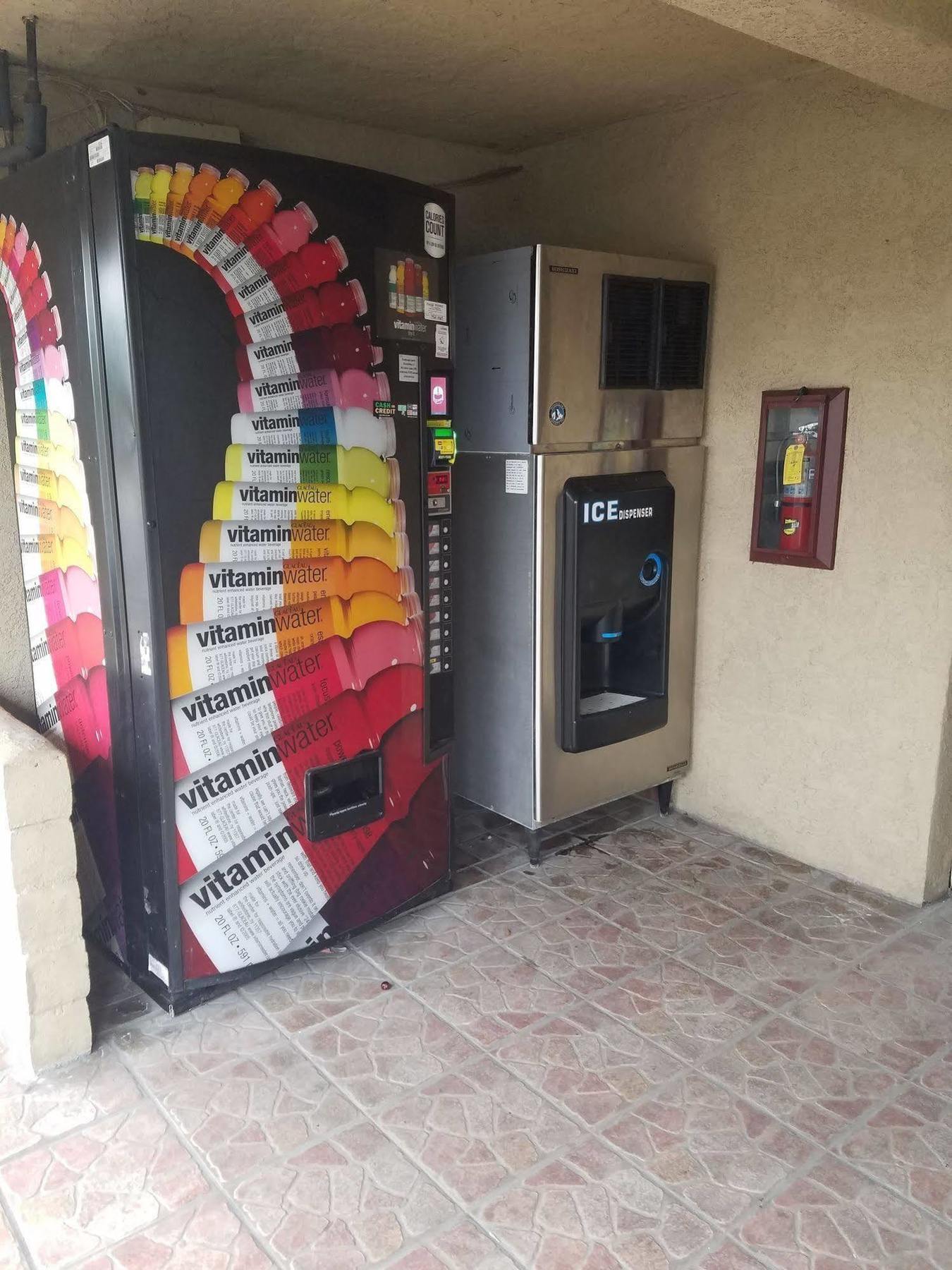 Motel 6 - Anaheim Hills, Ca Luaran gambar